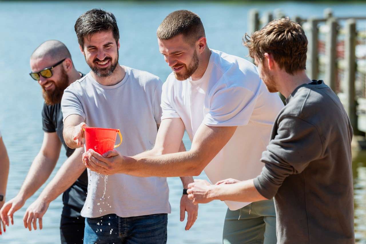 SF - B2B - Team Building