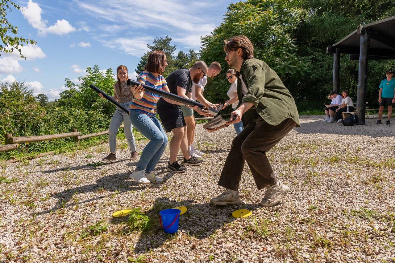 SF - B2B - Team Building